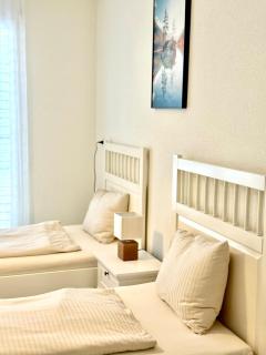 Private 5 bedroom for large Groups - 7
