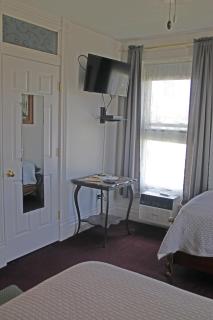 The Vonnie Louise Inn - 4