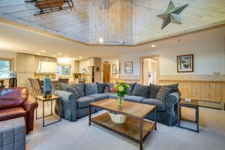 Cozy Getaway Private Hot Tub, Near Skiing! - West Dover - 5