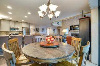 Cozy Getaway Private Hot Tub, Near Skiing! - West Dover - 3