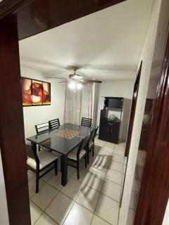 Bonita Casa dos pisos al Sur de Leon Gto - 5