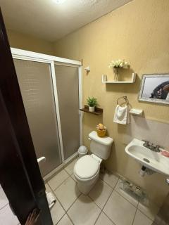 Bonita Casa dos pisos al Sur de Leon Gto - 3