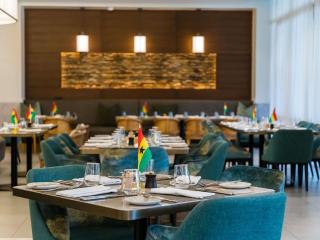 Mövenpick Ambassador Hotel Accra - 5