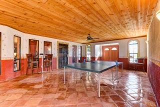 Happy Hours Beautiful Master Suite Quiet Neighborhood - Visalia - 3