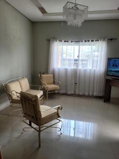 Casa ampla e confortável - 8