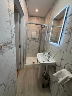 Waterfront Self Catering Houses - 7