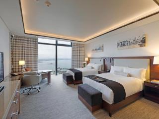 Fairmont Baku, Flame Towers - 9