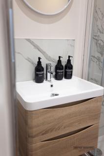 Belfast Quarters- Fane St - 2