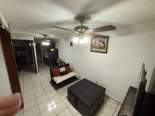 Bonita casa dos pisos al Sur de León gto - 0