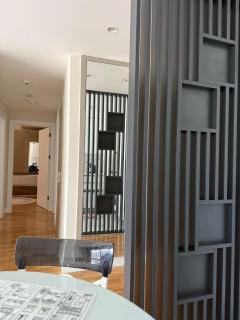 Elegant & Spacious 2 Bedroom 2 Bathroom Apartment - 1