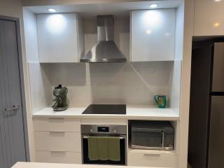 The Ultimate Family Retreat - Stylish & Spacious - 9