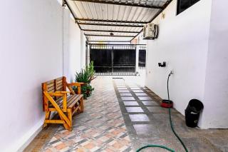 Casa con piscina y zona bbq - 1