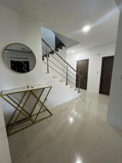 Casa con piscina y zona bbq - 8