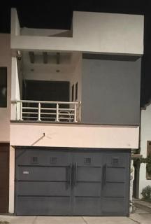 BONITA CASA 2 plantas al sur de León Gto - 0