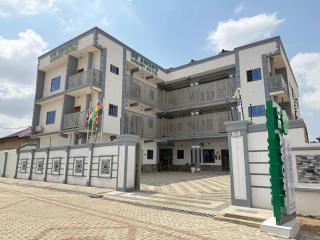 De Awon's Luxury Hotel - 0