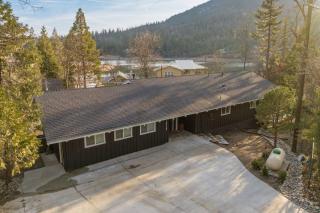 Lake View Private Dock 18 miles to Yosemite - 6