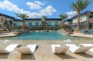 Bliss Living with Pool, Gym & BBQ I Lndry - 7