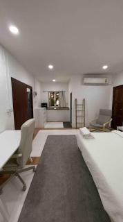 Ban tai Comfort: 2 Large Bedroom & Spacious Living - 6