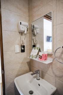 Olana Bed and Breakfast - 5