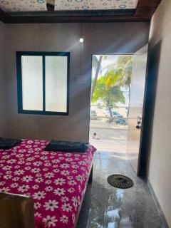 Malvan Beach Homestay - 4