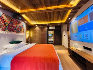 Phoenix Fuyuan Villa Riverside Hotel - 7