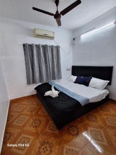 2bhk Salt Life Beach Resort - 1