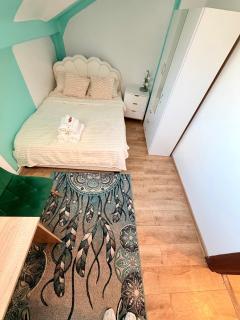 Ideally located room Carol Park old town - 8