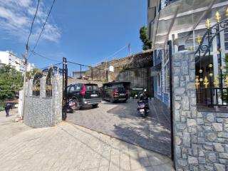 Pinnacle Vesta Homestay - 1