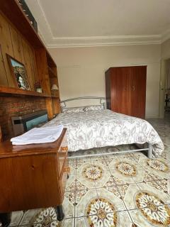 Charming 3 Bedroom Home Longer stay - 3