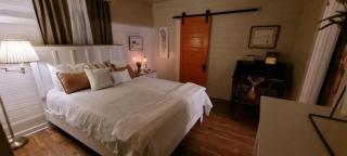 Clemson Memorabilia House Frank Howard III Home - 7