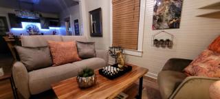 Clemson Memorabilia House Frank Howard III Home - 9