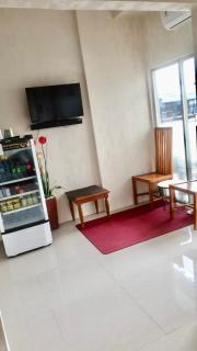 OYO 95100 Omega Centerpoint - 2