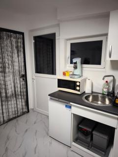 Modern lux studio 2 - 5