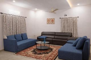 Spacious 3BHK in Jubilee Hills Near Film Nagar - 0