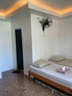 Cris & Mar Homestay - 2