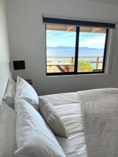 Beachcomber-Bruny Island Beachfront Water Views - 9