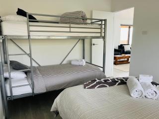 Beachcomber-Bruny Island Water Front Views - 6