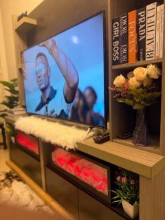 The LUXURIOUS HOME - 0