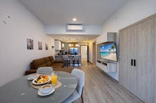 Luxe 2BR at The Beach w Private Artificial Beach - Punta Cana - 6
