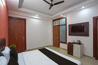 Hotel O Noida Stays - 9
