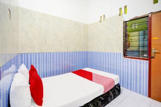 OYO Life 93061 Kost Vicky Syariah - 5