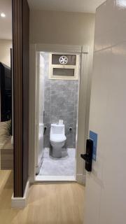 Luxury room and lounge, smart access - 2