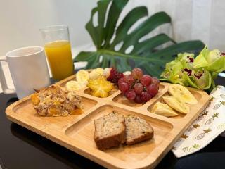 Half Off Bed & Breakfast Suite Steps from Beach with AC - 8