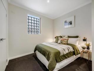 Hobart Central 2BR Retreat - 2