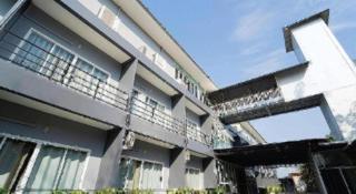 B2 Nakhon Sawan Boutique & Budget Hotel - 4