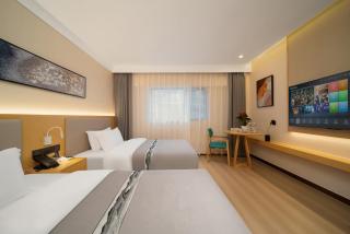 Phoenix Nest Theme Hotel - 2