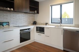 Murchison View house with Jacuzzi - 5