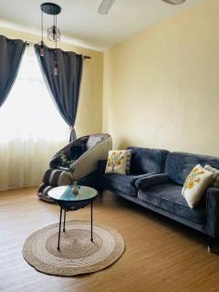 Cozy Homestay Angkasa Apartment - 4