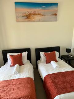 Tasha's Apartments on Kerry - 8