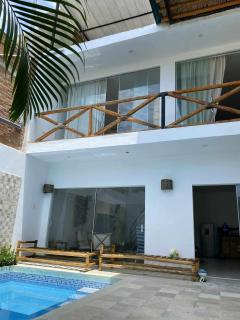 Casa a pasos de la playa - Nueva Esperanza - 5